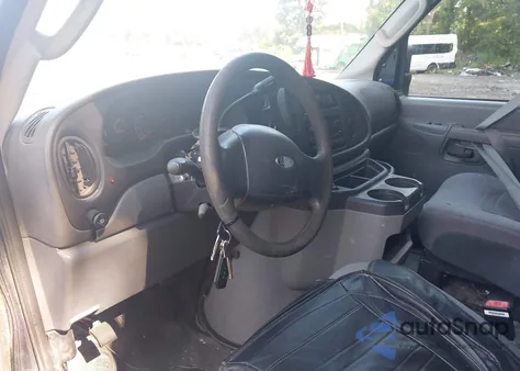 2003 Ford E-350 Super Duty Commercial/Recreational from USA, damaged, VIN 1FTSE34L03HA20884